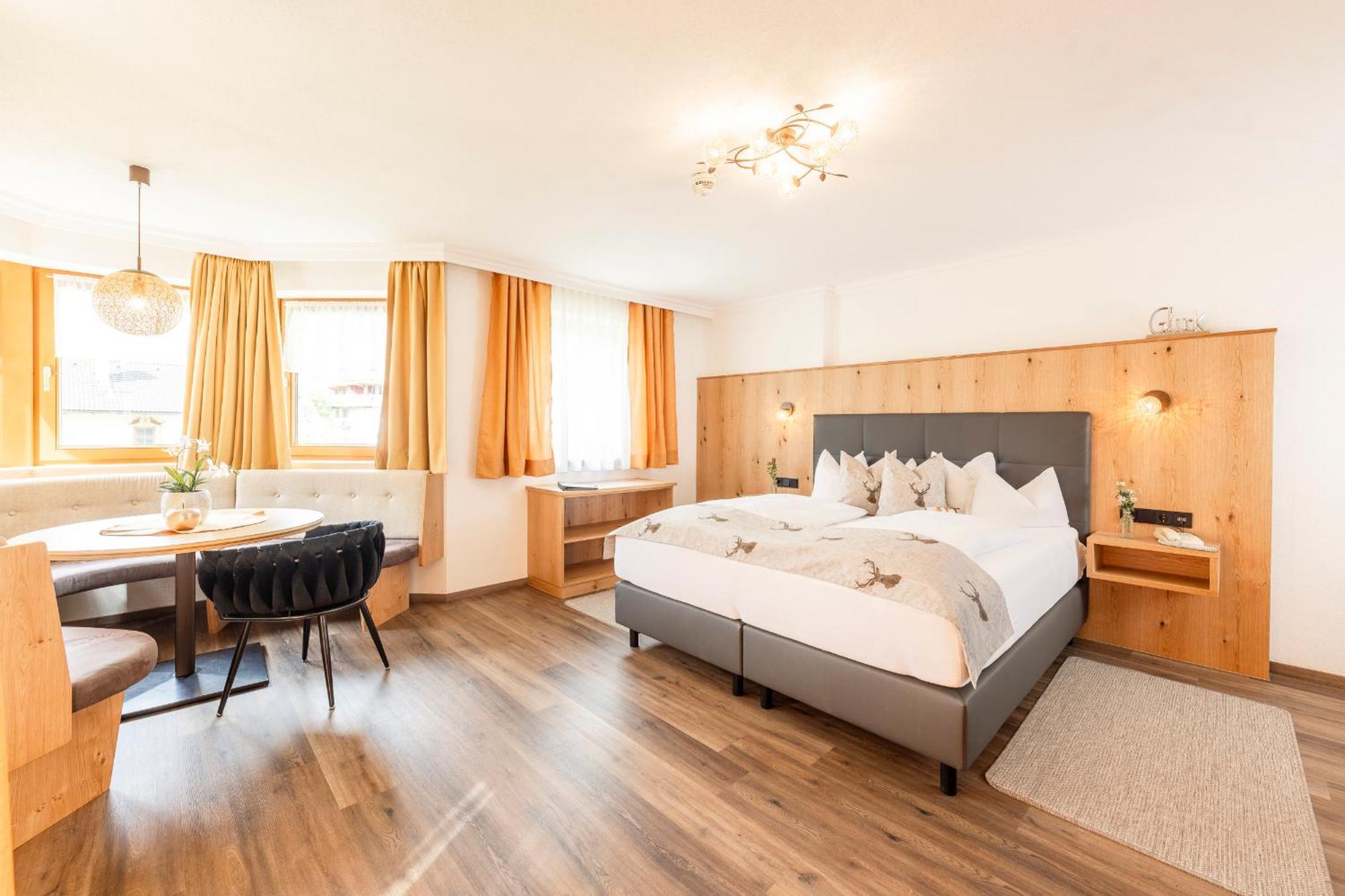 Hotel Alphof Stubaital Fulpmes Extérieur photo