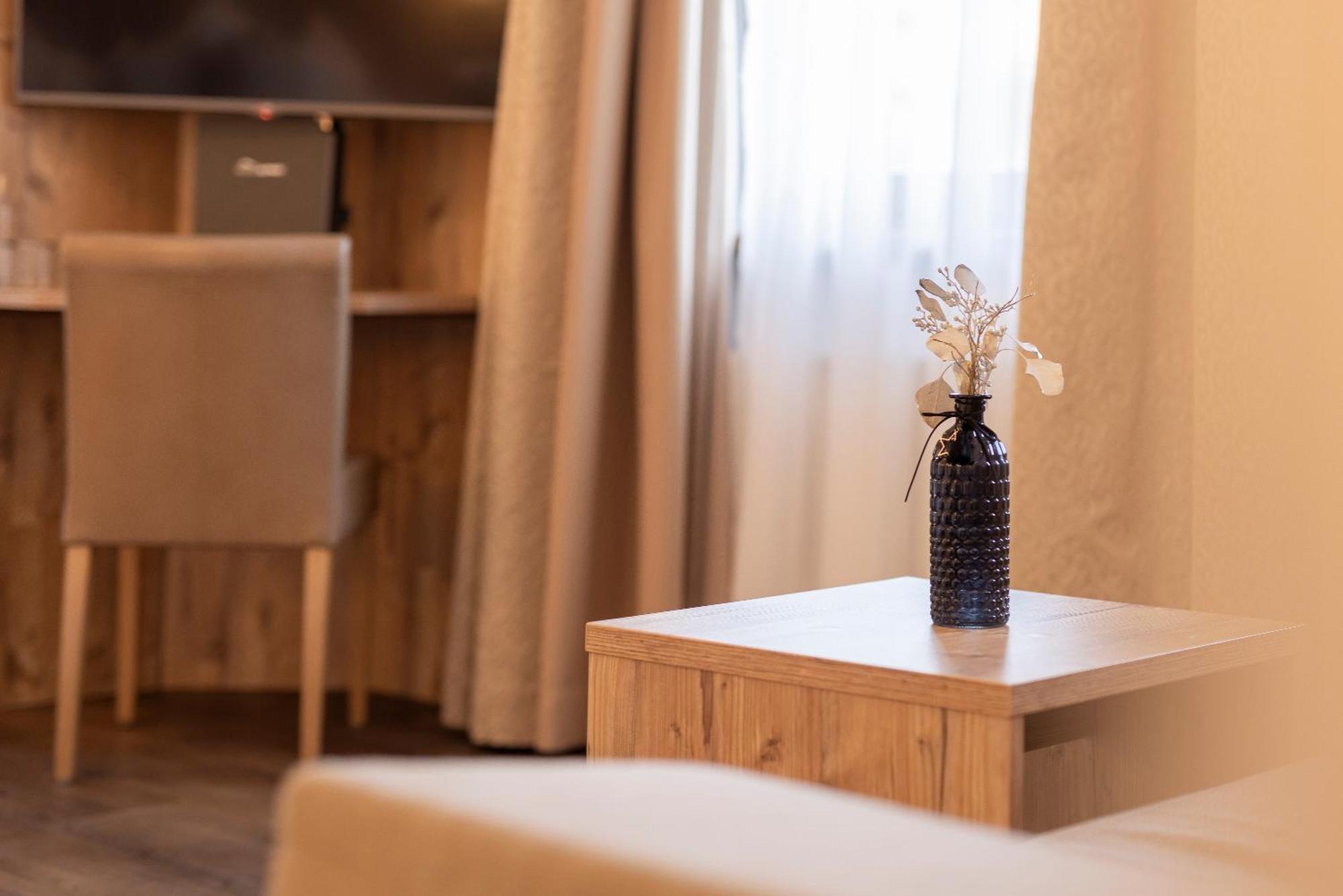 Hotel Alphof Stubaital Fulpmes Extérieur photo