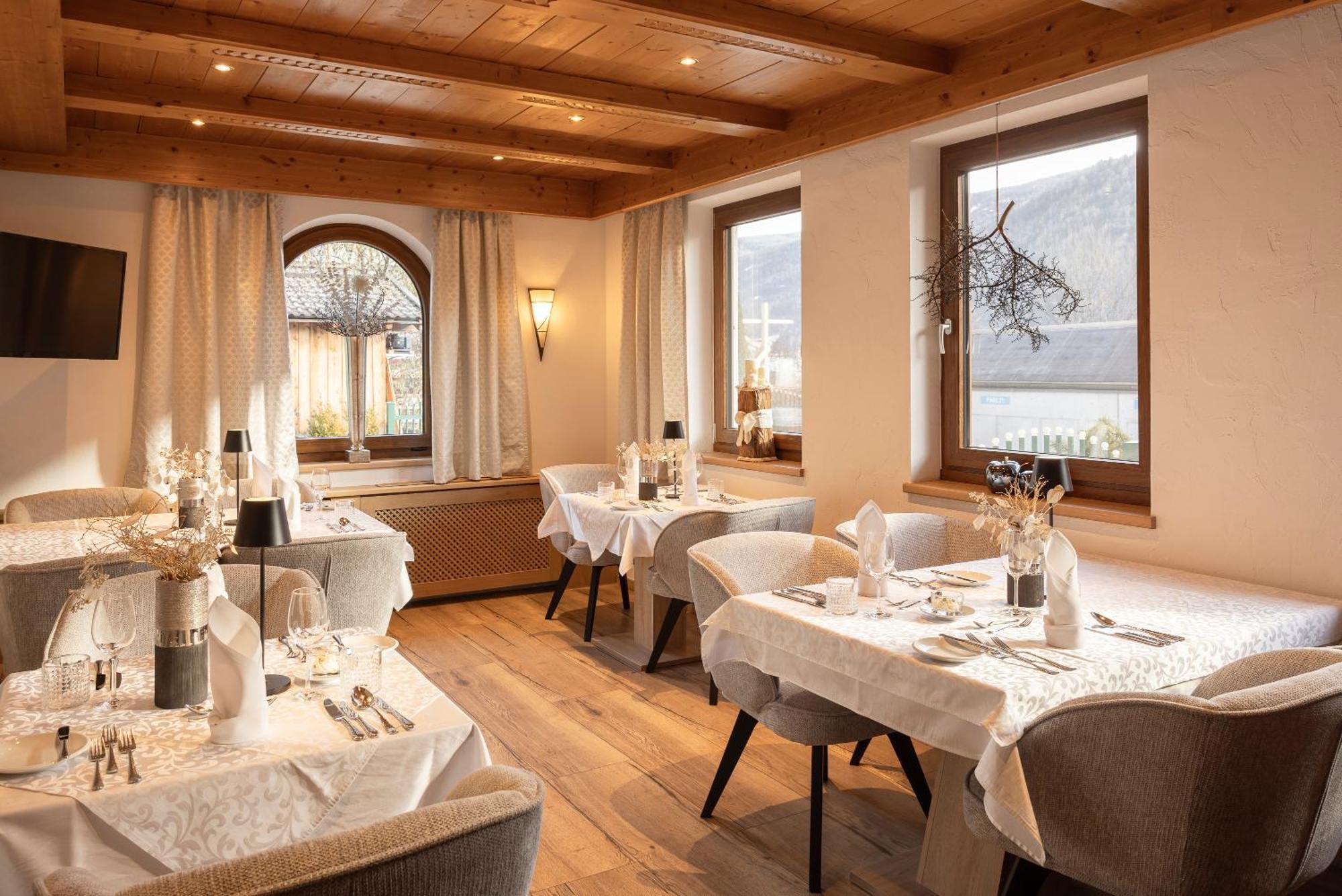 Hotel Alphof Stubaital Fulpmes Extérieur photo