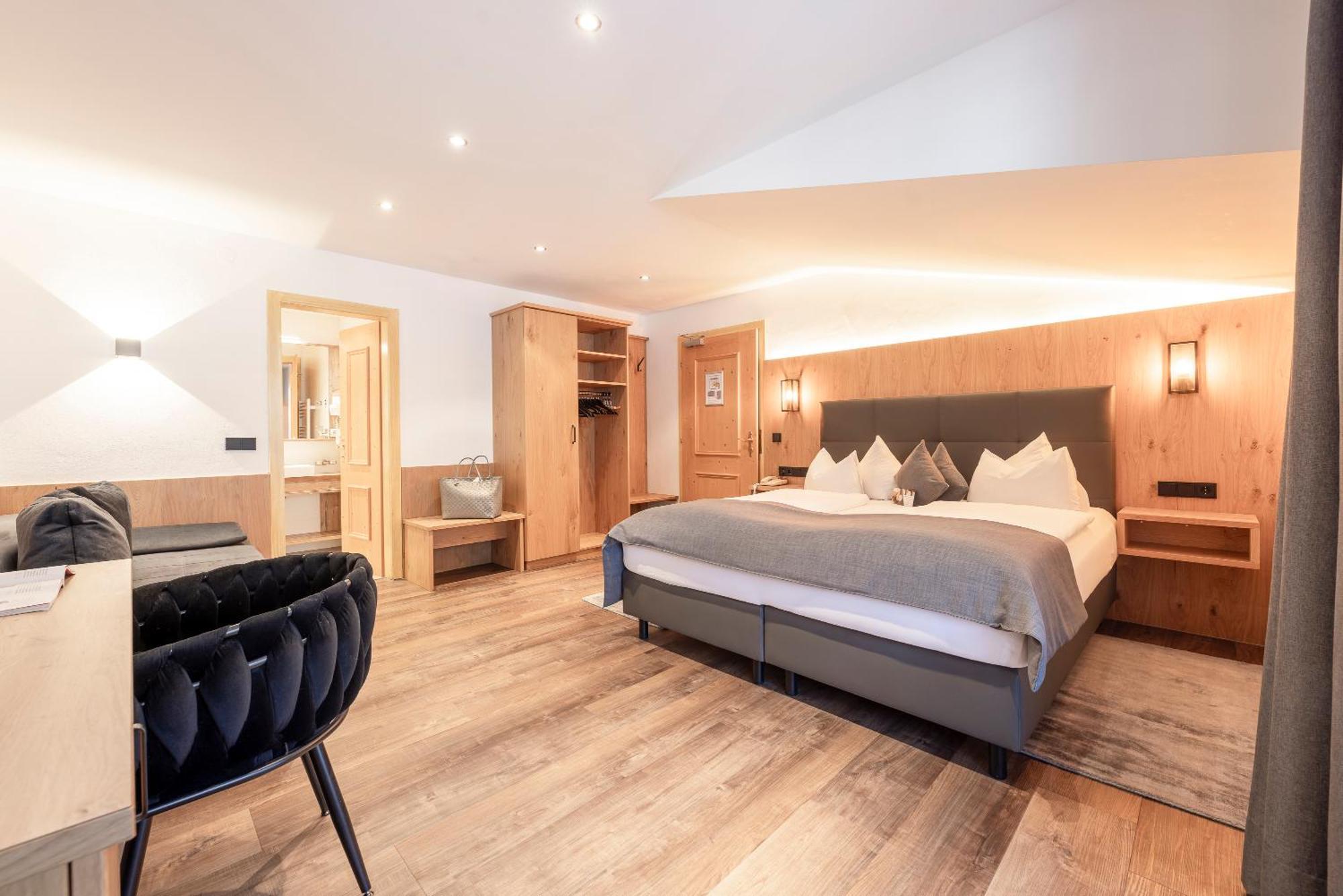 Hotel Alphof Stubaital Fulpmes Extérieur photo